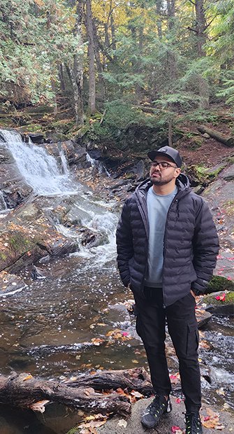 Naveen Dushila - Hiking Picture